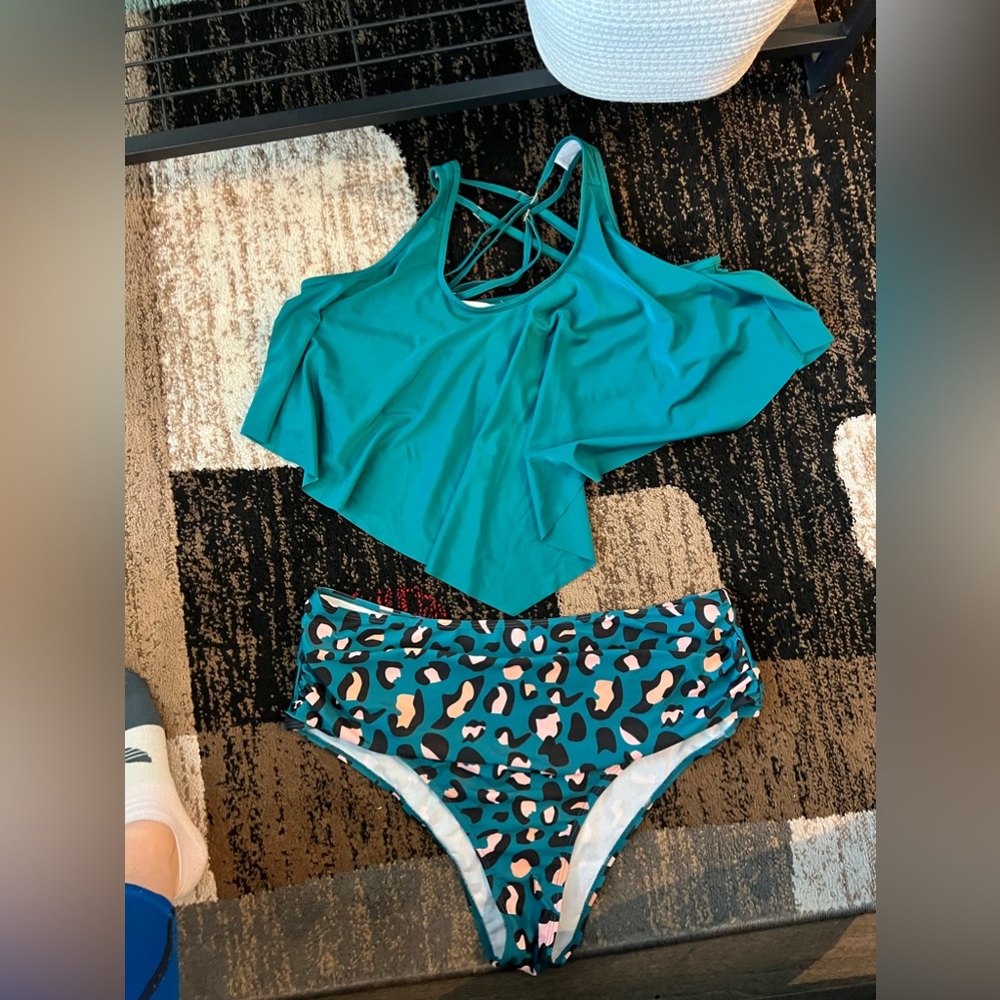SHEIN or Amazon purchase. 4XL swim suit